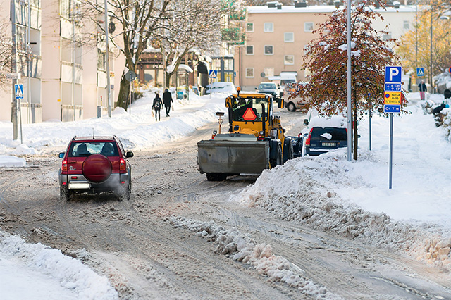 Miramix utför snöskottning och snöröjning i Stockholm.
